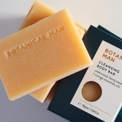 botanical man cleansing body bar