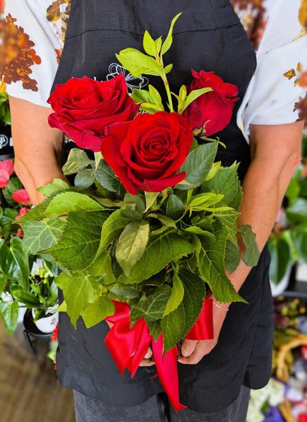 3 Red Roses in Vase with Greenery - Image 4